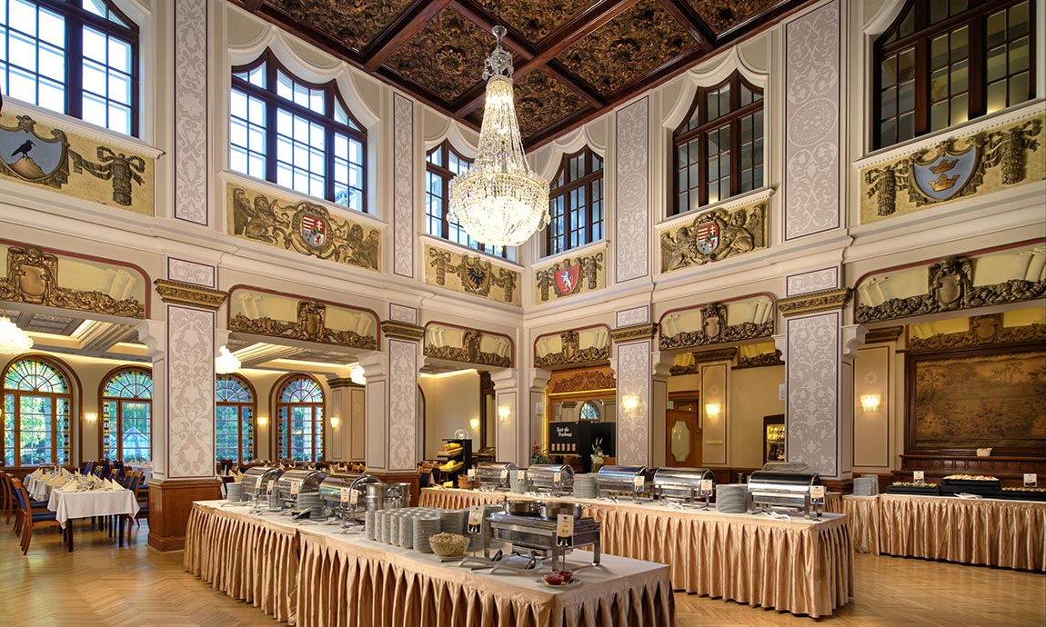 Sunday Brunch - Hotel Palota